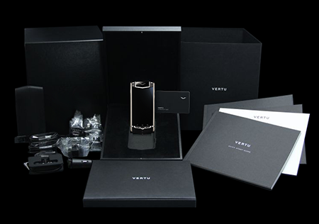 Комплектация телефона Vertu Ti Titanium Black Leather